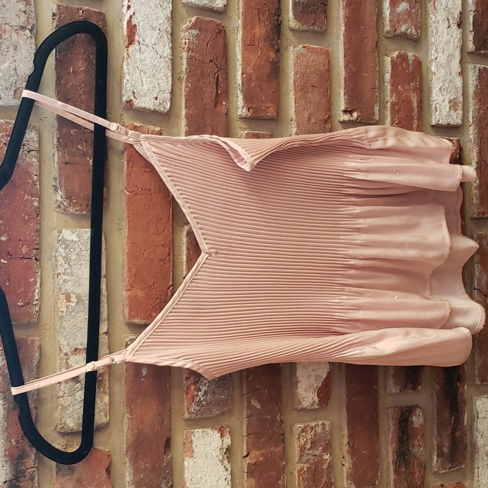 Express Cami - Picture 2 of 5